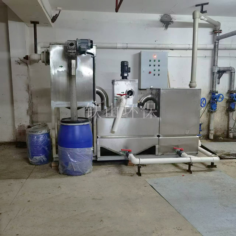 帝歐商業(yè)大廈餐飲油水分離器安裝