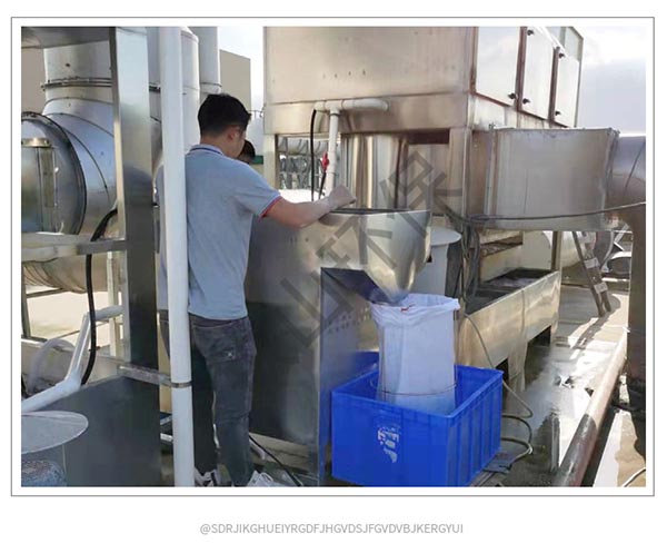 《創(chuàng)新科技：漆水分離一體機(jī)引領(lǐng)環(huán)保新潮流》